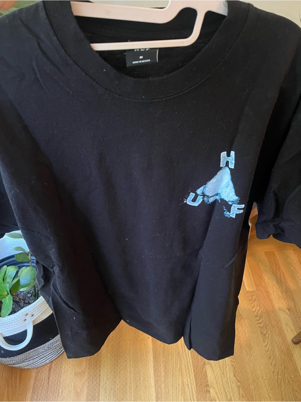 HUF Black Crewneck T-Shirt with White Logo Tag